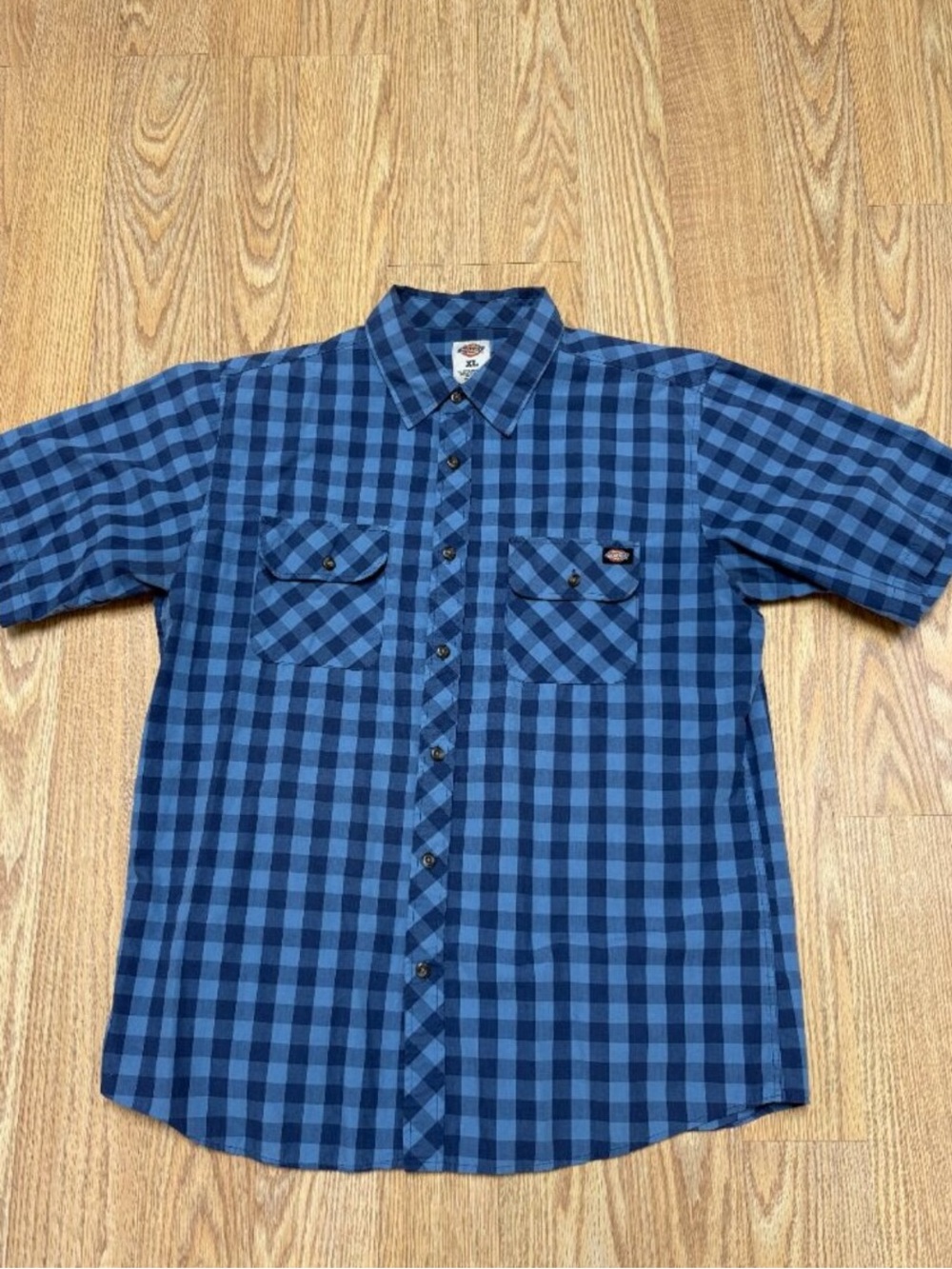 🔆 Blue Plaid Short-Sleeve Button-Down Shirt